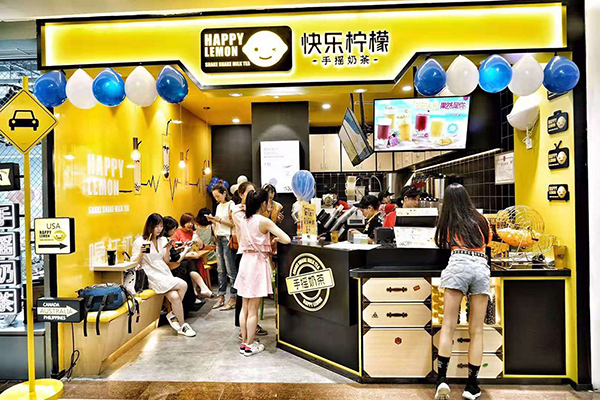 “秋后第一杯奶茶”，成都奶茶店裝修大比拼！